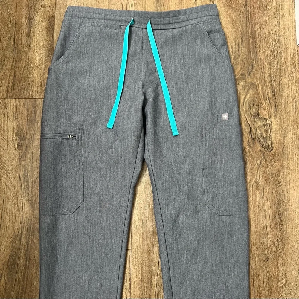 Figs Yola Skinny Scrub Pants‎ in Graphite Size XXSP